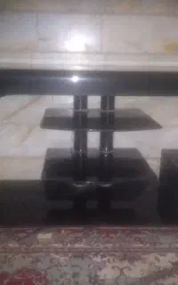 میز شیشه ای مشکی تلویزیون