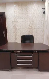 میز اداری و مدیریت