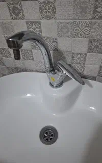 روشویی با شیر