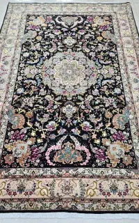 فرش ۵ متری تبریز ابریشم فوق‌العاده خوشرنگ