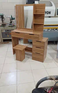 میز تحریر،کتابخانه