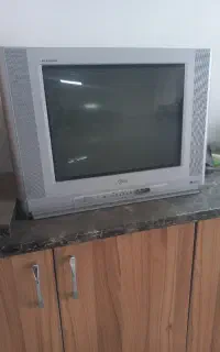 تلویزیون ال جی ۲۱