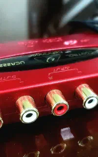کارت صدا USB بهرینگر Ucontrol و 2 کابل اینسترومنت