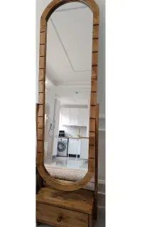 آینه قدی همراه باکس کاملآ نو