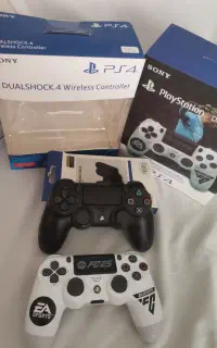 2 تا دسته ps4 ،پایه شارژ و روکش دسته