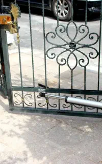 تعمیرات تخصصی جک درب پارکینگ شبانه روزی