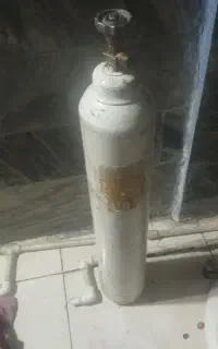 کپسول اکسیژن ۱۰ لیتزی و ۴۰ لیتری