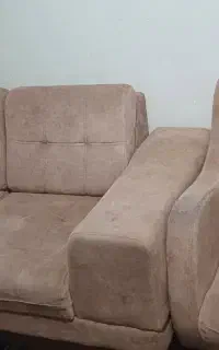 مبل بدون پارگی و شکستگی