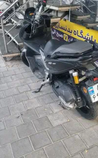 AGV150