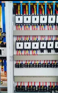 برقکار صنعتی