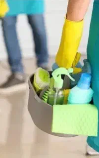 استخدام نظافتچی خانم