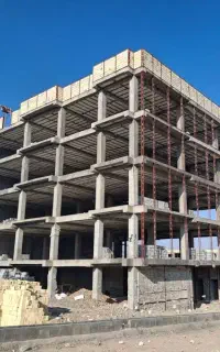 پیمانکار ساختمان ، راه و ابنیه