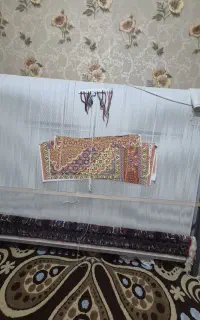 دار قالی همراه با تمامی نخ ونقشه