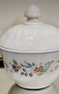 قندان