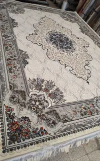 ارزان سرای فرش کاشان باضمانت قیمتــ وکیفیتــ
