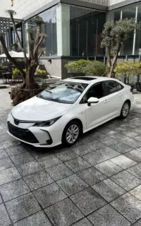 تویوتا کرولا هیبریدی