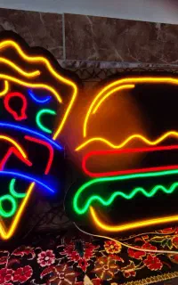 تابلو نئون و ال ای دی چشمک زن