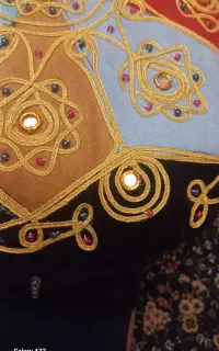 کوسن سنتی و رومیزی سنتی