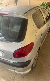 ۲۰۶ تیپ ۳ مدل ۸۲