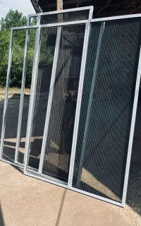 پنجره دوجداره upvc*** توری پلیسه ، تحویل فوری