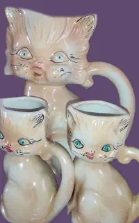 گربه مجسم ه