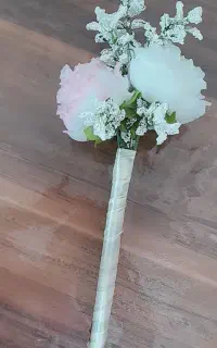 گل عروس