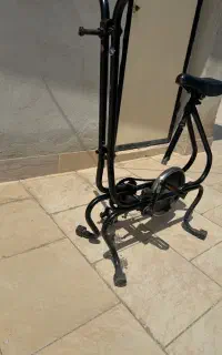 دوچرخه ثابت ورزشی
