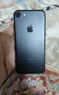 آیفون 7 128 گیگ