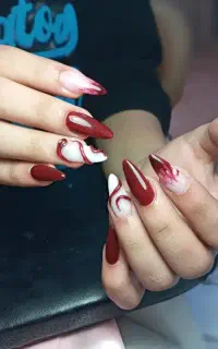 خدمات ناخن نورا با تخفیف ویژه اخر فصل
