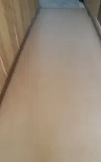 موکت تمیز و شسته شده