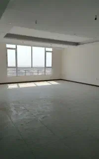 ۱۲۸ متر اداری / بر مطهری / تک و بی‌نظیر با پارکینگ