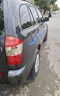 x33.   مدل ۹۰درجه تعمیر کلی شده نصف گلگیر رنگ داره