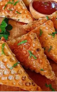 سمبوسه خام خانگی باکیفیت
