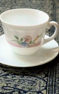 فنجان و نعلبکی آرکوپال الیزه فرانسه