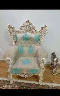 مبل 7نفره باعسلی زیبا درحد نو