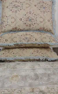 رو بالشتی خوشرنگ