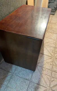 میز چوبی اصل