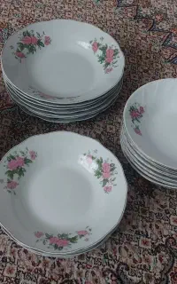چهار دست گل سرخ