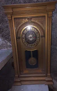 ساعت چوبی جنس دار