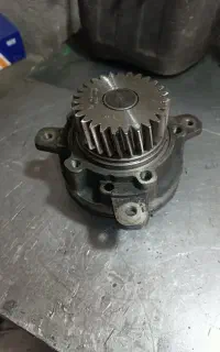 تعمیر انواع واترپمپ داف آف اچ خودروهای سنگین