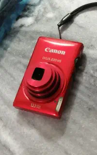 دوربین کنون IXUS 220 HS