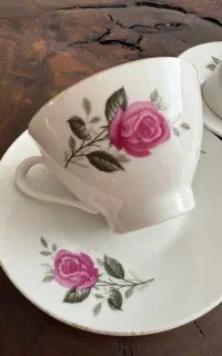 فنجون نعلبکی قدیمی