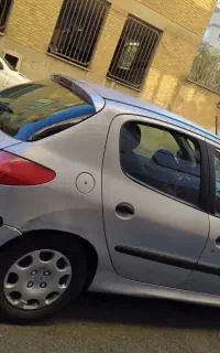 پژو۲۰۶/مدل ۸۳/بی رنگ