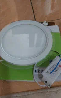 چراغ فوق کم مصرف سقفی LED