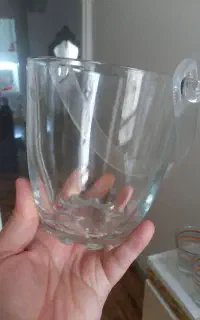 یخ خوری