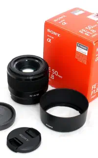 لنز سونی 50