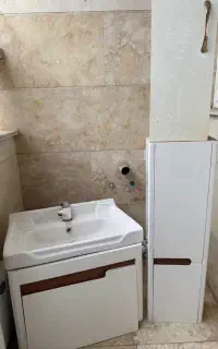 روشویی سرامیکی در دو مدل با دیوارکوب تمامPVC ضد اب