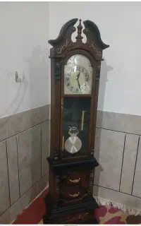 ساعت ایستاده