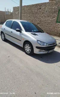206 مدل 84 در حد خشک سیستم فول