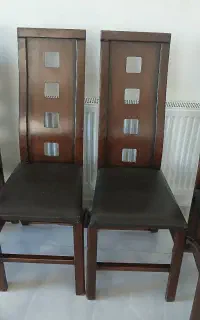 ۲عدد صندلی سالم